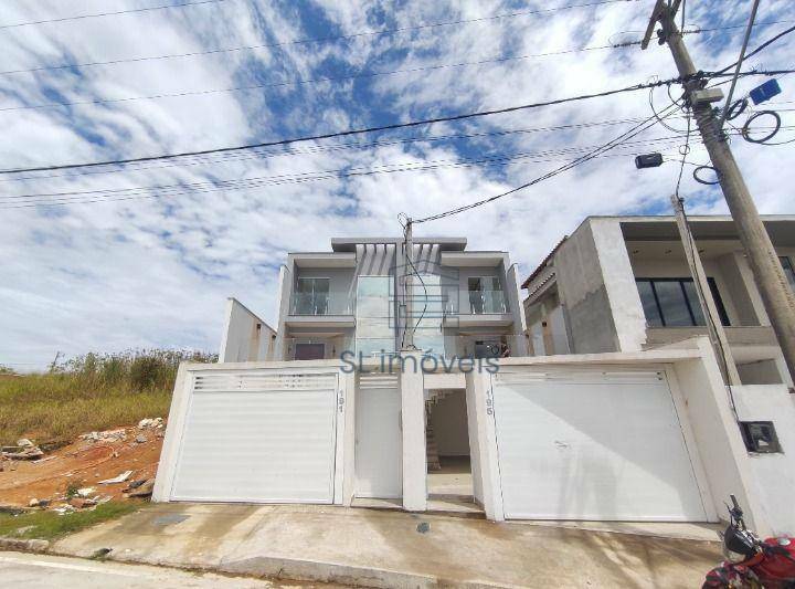 Casa à venda com 3 quartos, 290m² - Foto 2