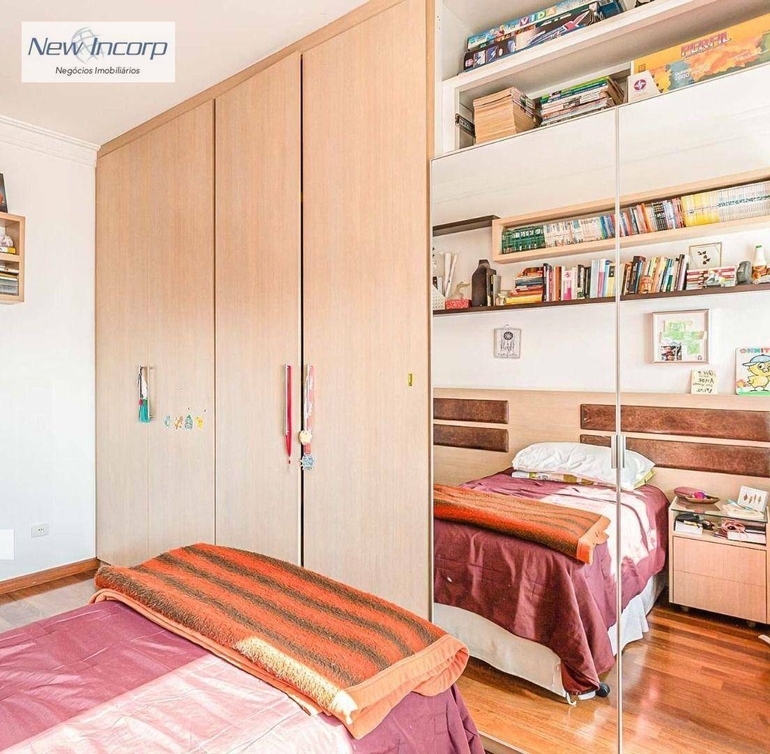 Apartamento à venda com 4 quartos, 225m² - Foto 23