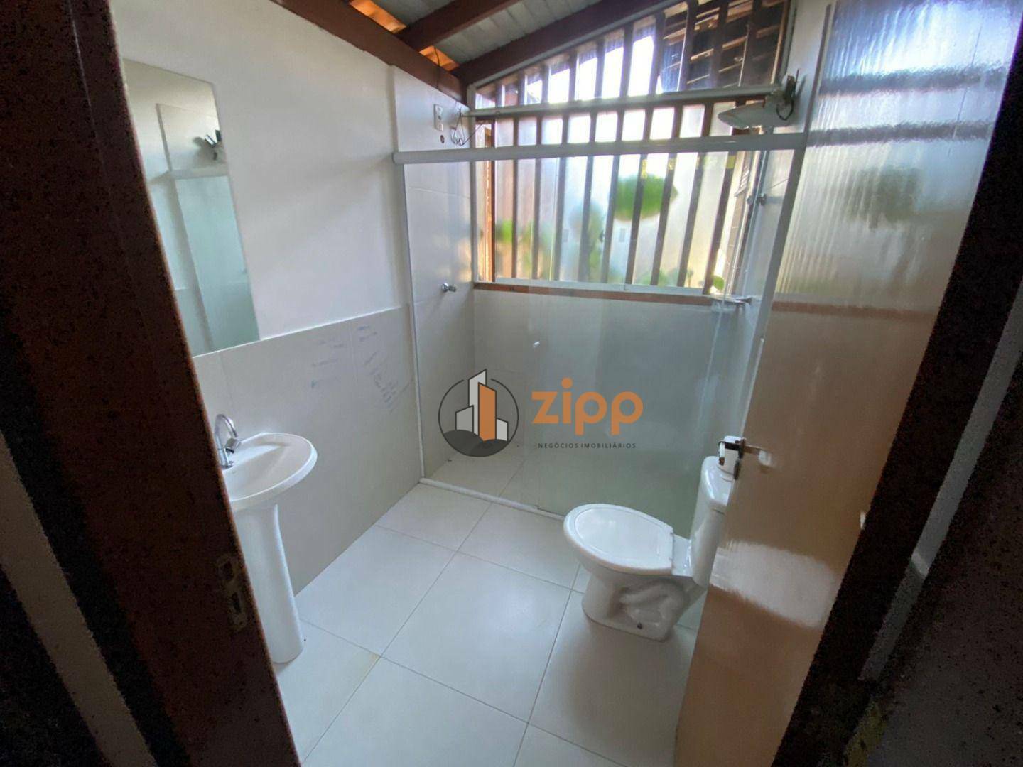 Sobrado à venda com 3 quartos, 200m² - Foto 6