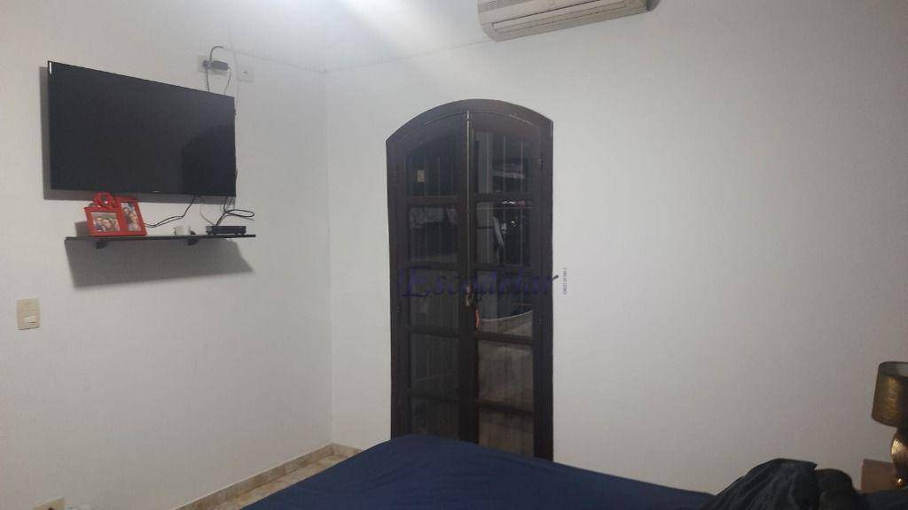 Sobrado à venda com 3 quartos, 200m² - Foto 7