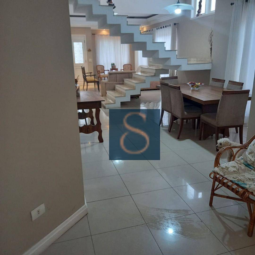 Casa à venda com 4 quartos, 240m² - Foto 10