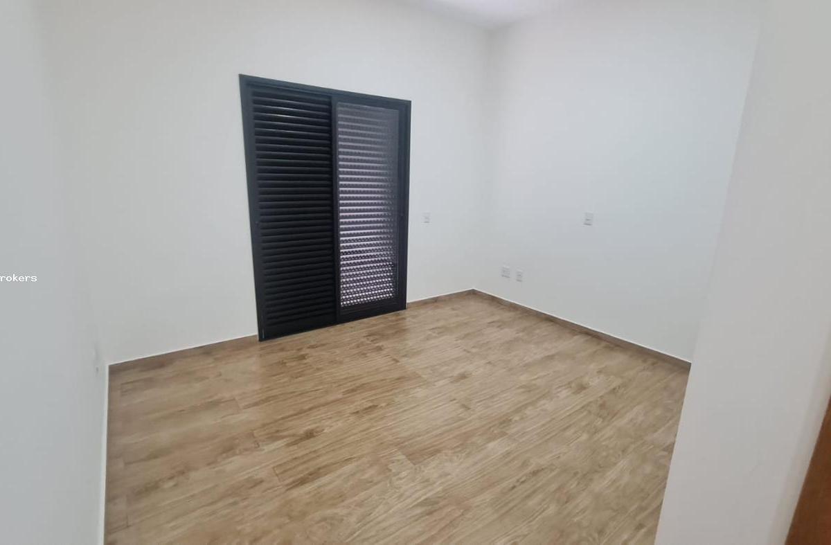 Sobrado à venda com 3 quartos, 300m² - Foto 13