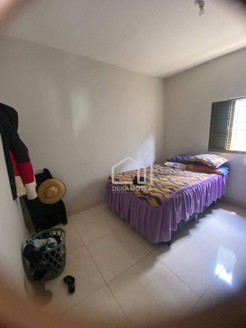 Casa à venda com 3 quartos, 150m² - Foto 11