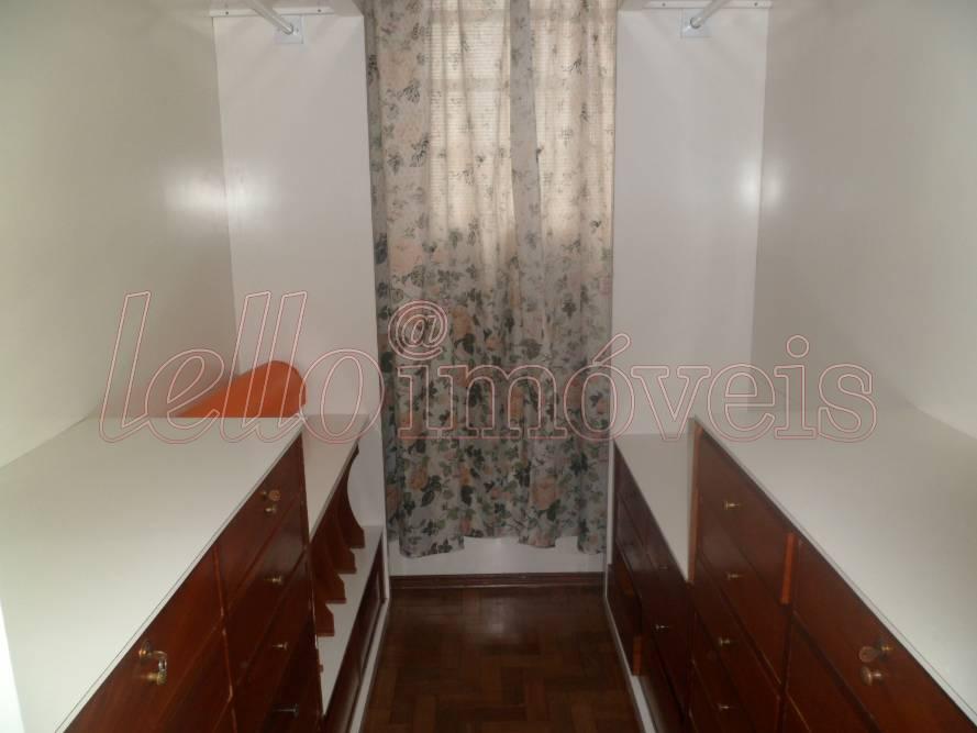 Apartamento para alugar com 3 quartos, 190m² - Foto 17