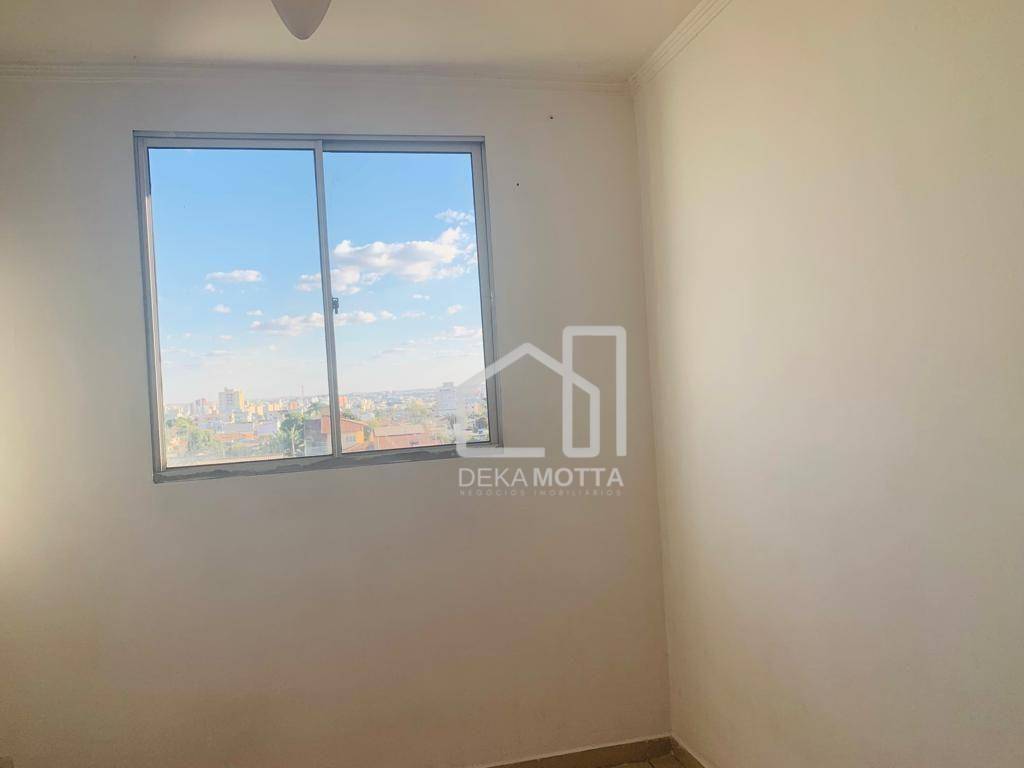 Apartamento à venda com 2 quartos, 44m² - Foto 11