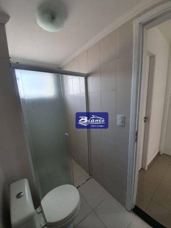 Apartamento à venda com 2 quartos, 60m² - Foto 4