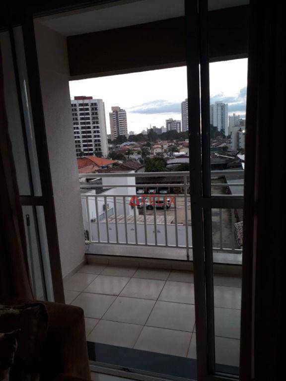 Apartamento para alugar com 2 quartos, 63m² - Foto 11