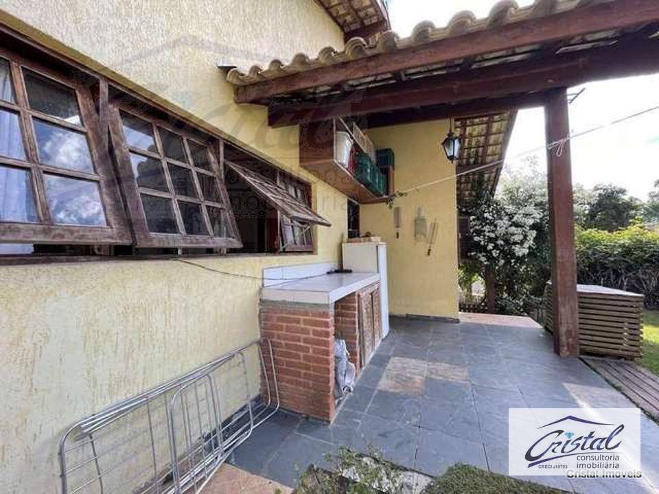 Casa de Condomínio à venda com 4 quartos, 220m² - Foto 43