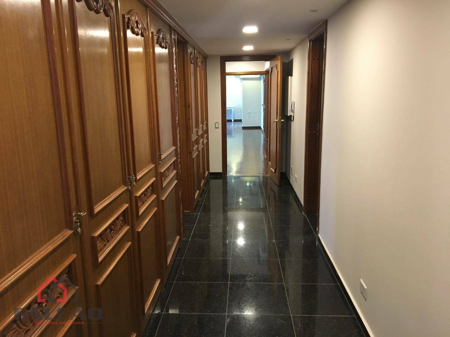 Apartamento à venda com 4 quartos, 304m² - Foto 10