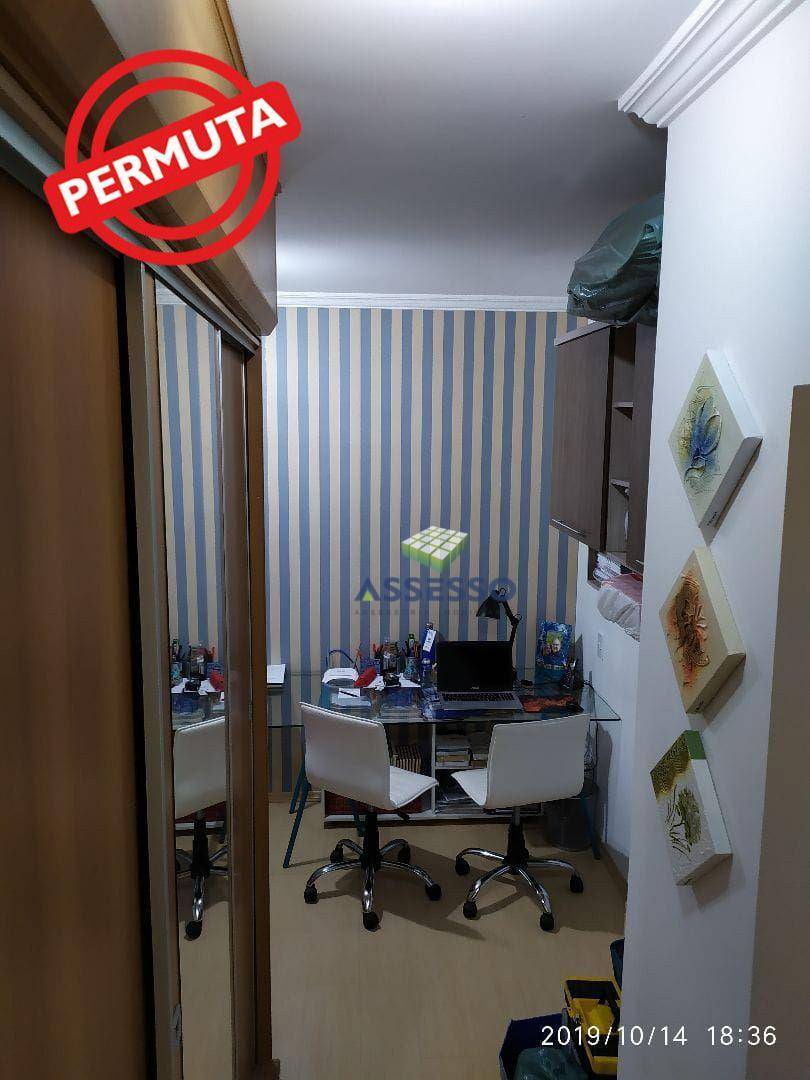 Apartamento à venda com 3 quartos, 134m² - Foto 12