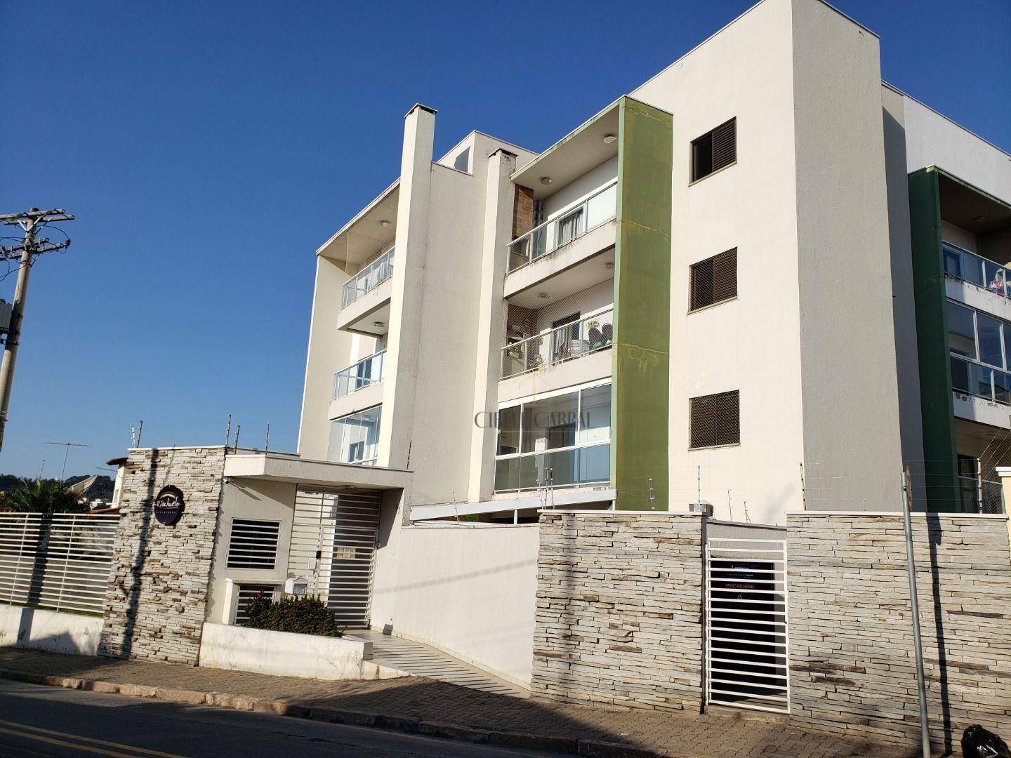 Apartamento à venda com 2 quartos, 70m² - Foto 18