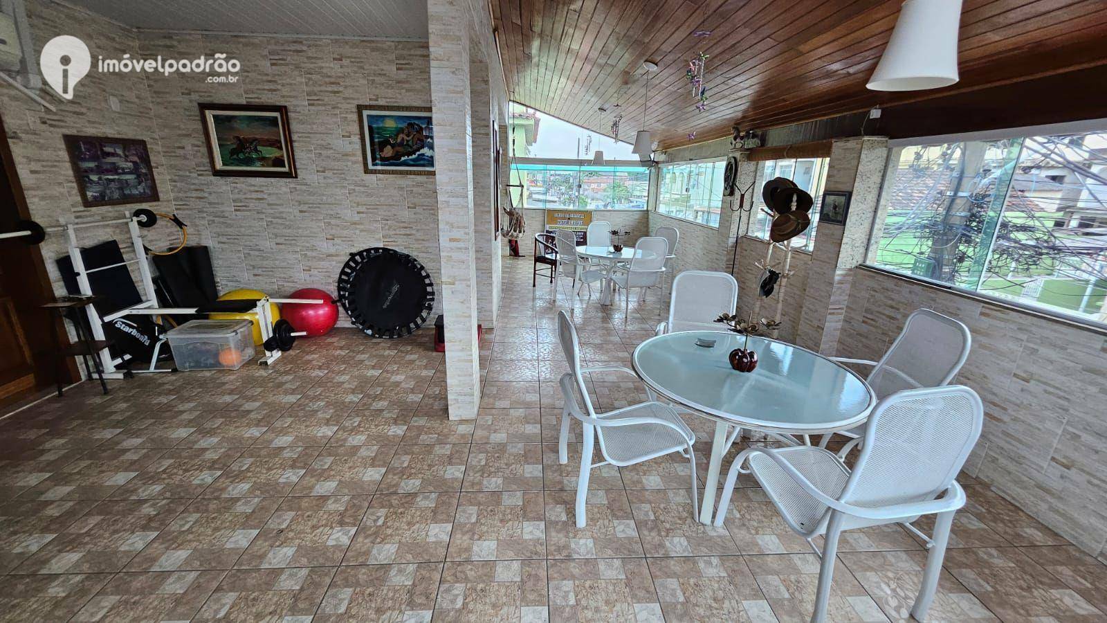 Casa à venda com 6 quartos, 400m² - Foto 55