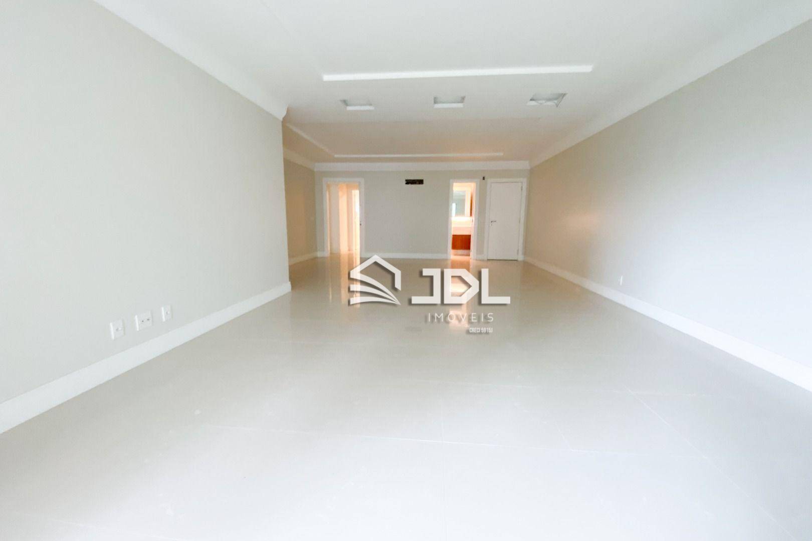 Apartamento à venda com 3 quartos, 255m² - Foto 20