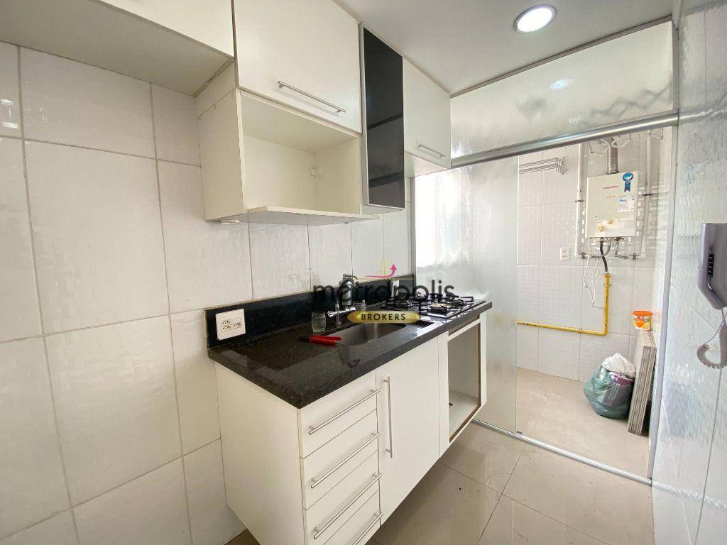 Apartamento à venda com 2 quartos, 62m² - Foto 9