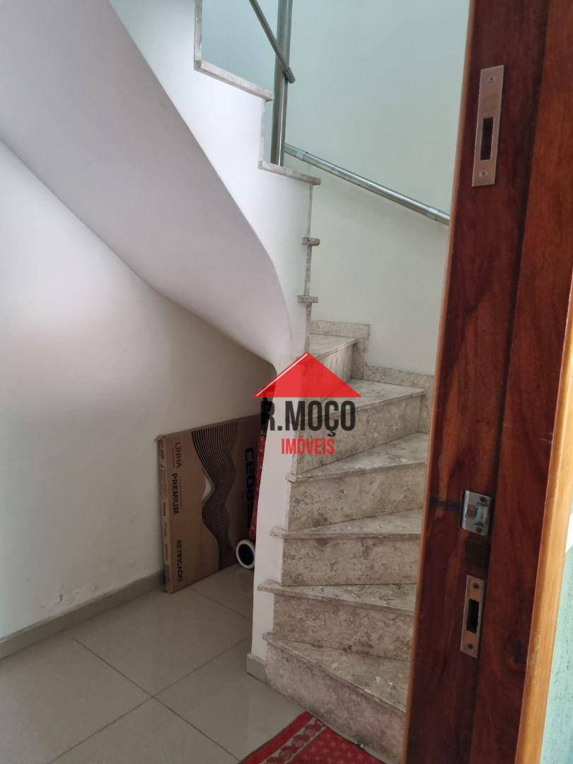 Sobrado à venda com 3 quartos, 180m² - Foto 7