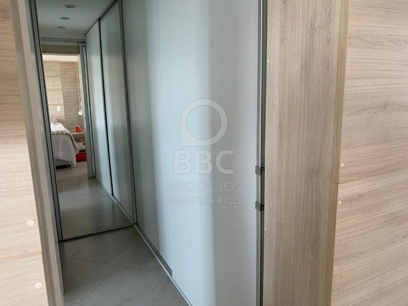 Apartamento à venda com 3 quartos, 180m² - Foto 30