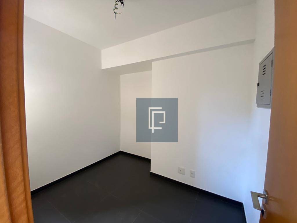 Apartamento à venda com 4 quartos, 141m² - Foto 7