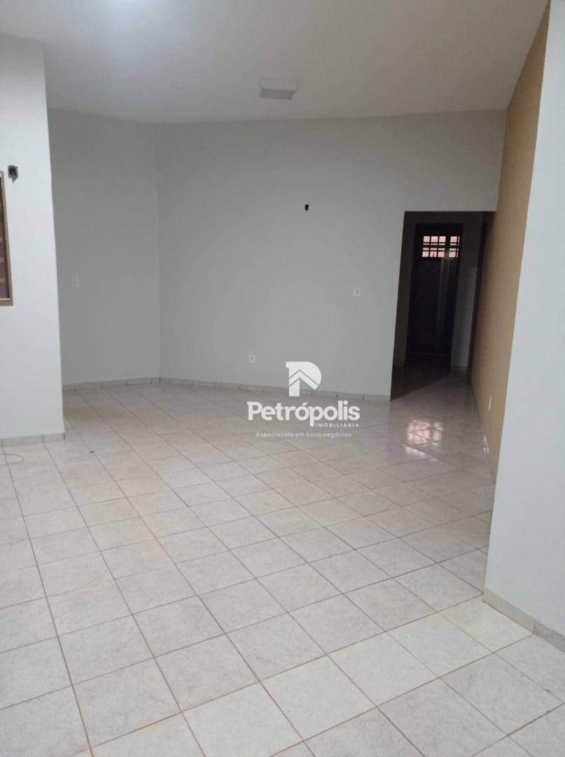 Casa à venda com 3 quartos, 201m² - Foto 9