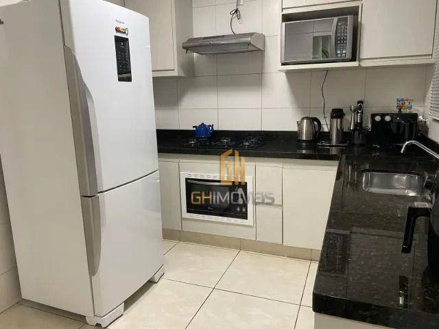 Apartamento à venda com 3 quartos, 95m² - Foto 7