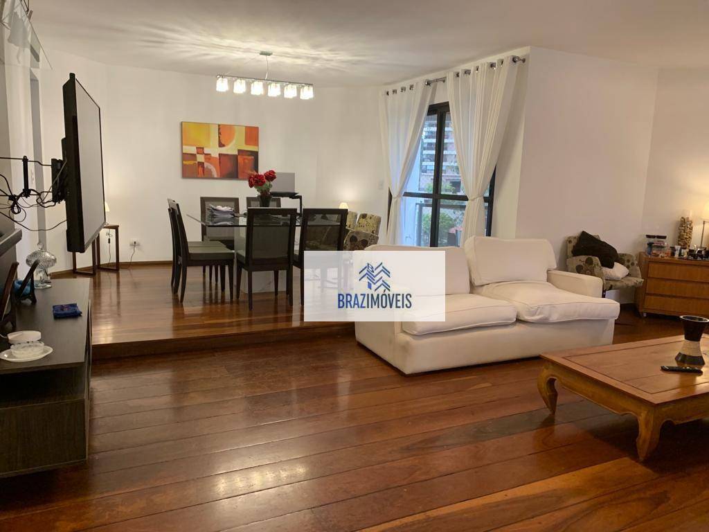 Apartamento à venda com 4 quartos, 236m² - Foto 1