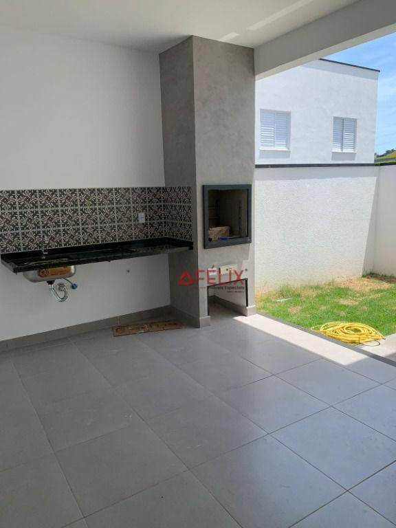 Casa de Condomínio à venda com 3 quartos, 167m² - Foto 4