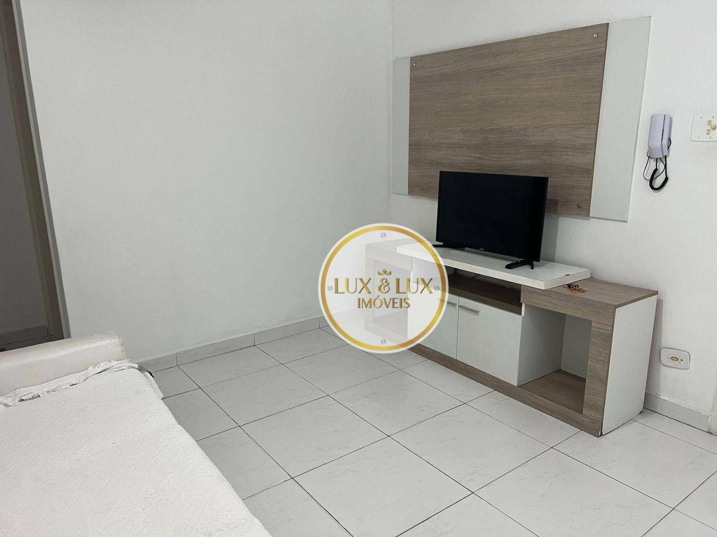 Apartamento para alugar com 2 quartos, 60m² - Foto 9