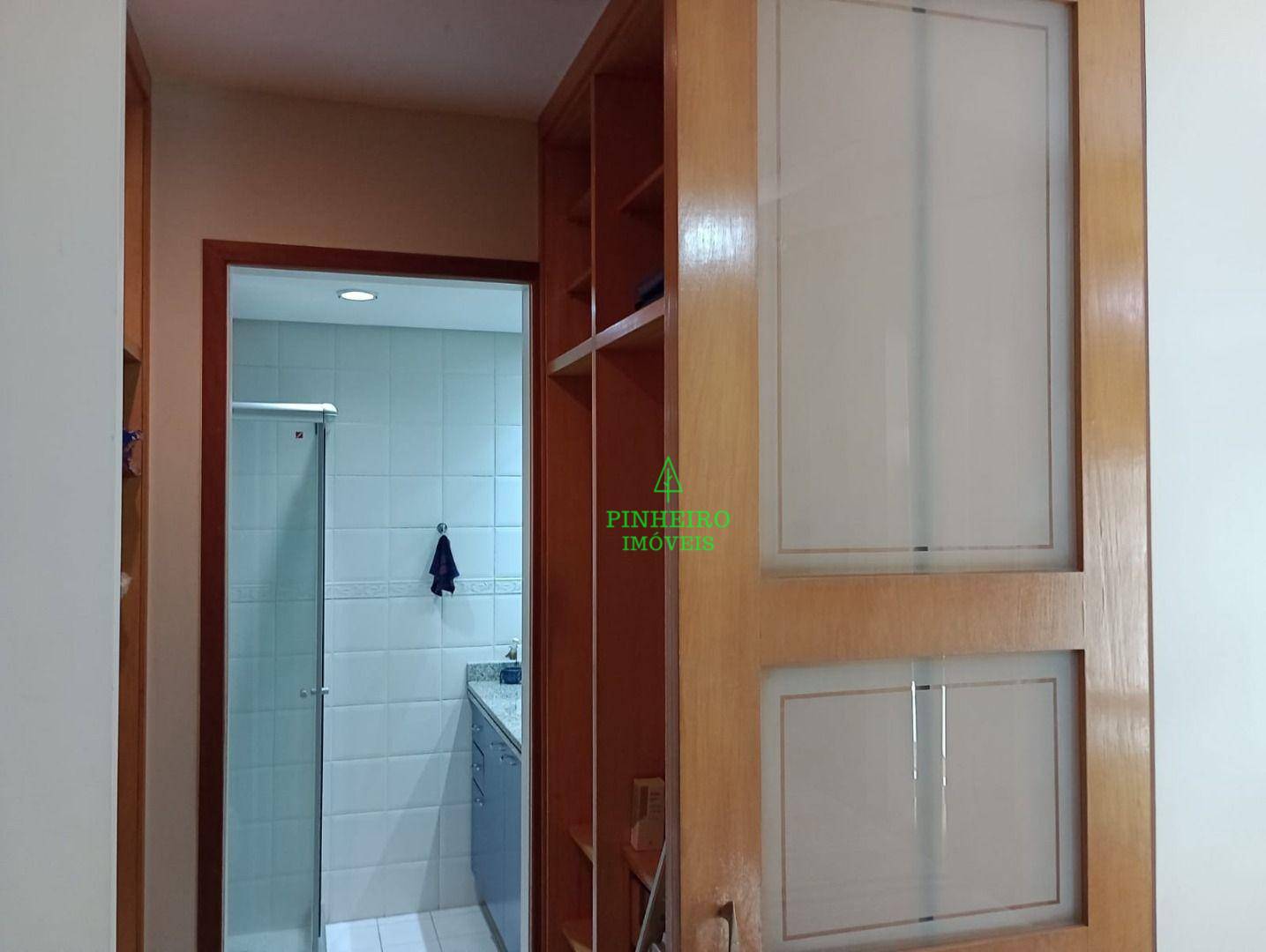 Apartamento à venda com 4 quartos, 170m² - Foto 18