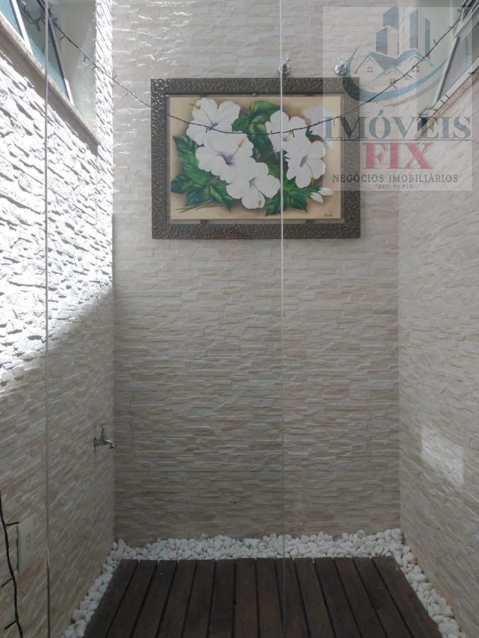 Casa à venda com 4 quartos, 146m² - Foto 3