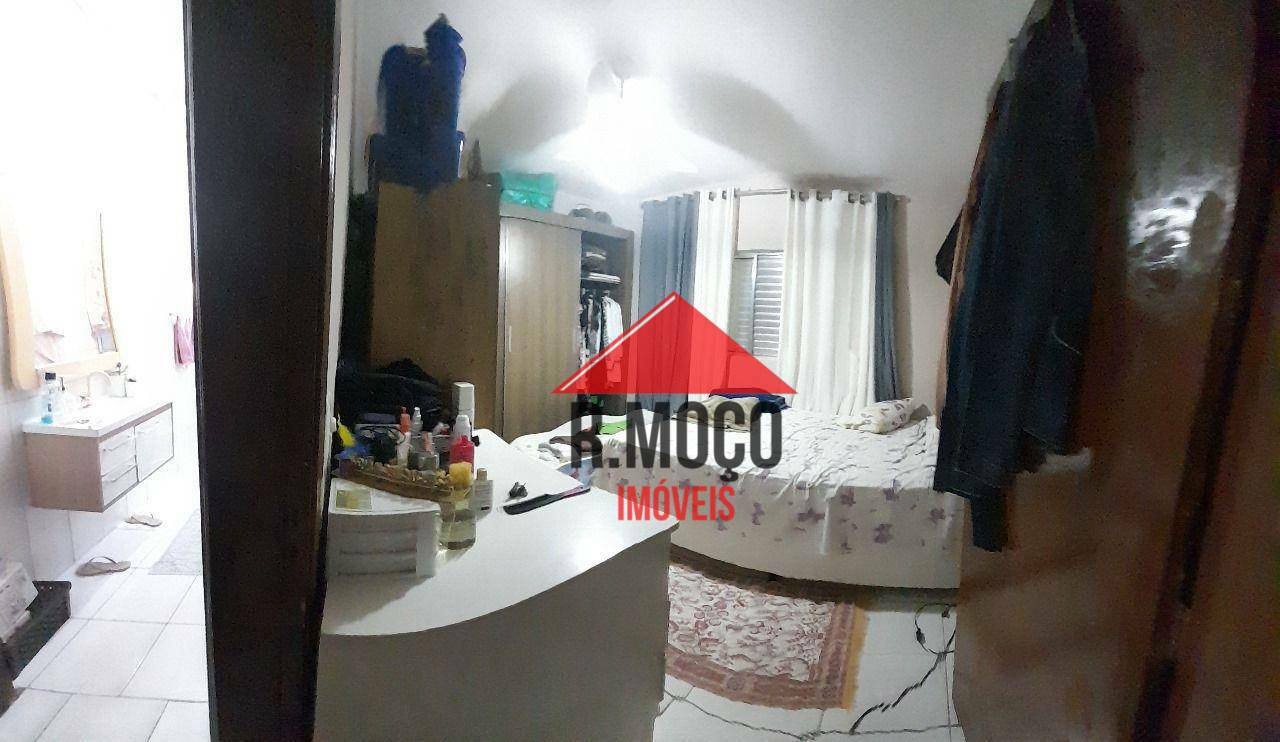 Sobrado à venda com 6 quartos, 234m² - Foto 20