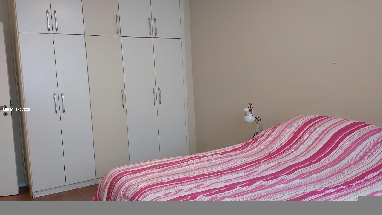 Apartamento à venda com 4 quartos, 200m² - Foto 18