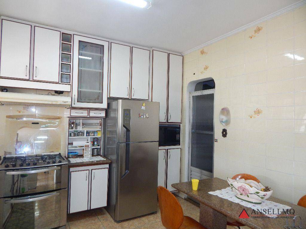Sobrado à venda e aluguel com 4 quartos, 530m² - Foto 18