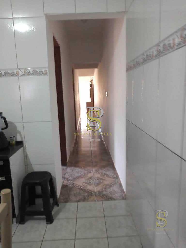 Casa à venda com 2 quartos, 80m² - Foto 6