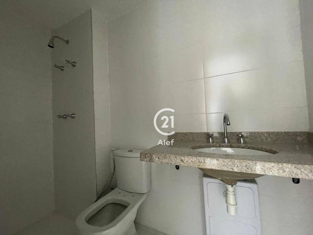 Apartamento à venda com 3 quartos, 162m² - Foto 22