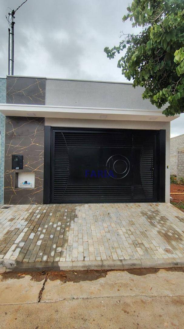 Casa, 2 quartos, 108 m² - Foto 1