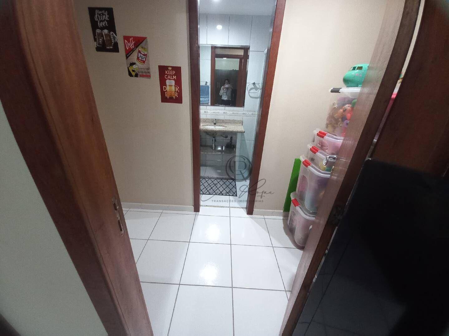 Casa de Condomínio à venda com 5 quartos, 320m² - Foto 18