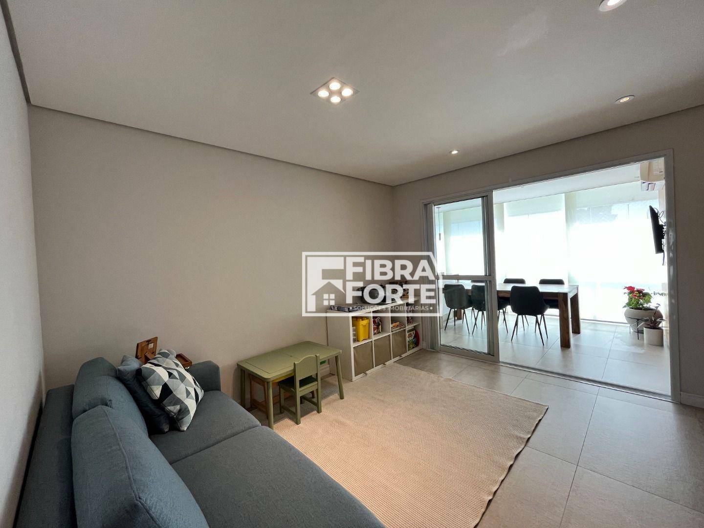 Apartamento à venda com 3 quartos, 137m² - Foto 13