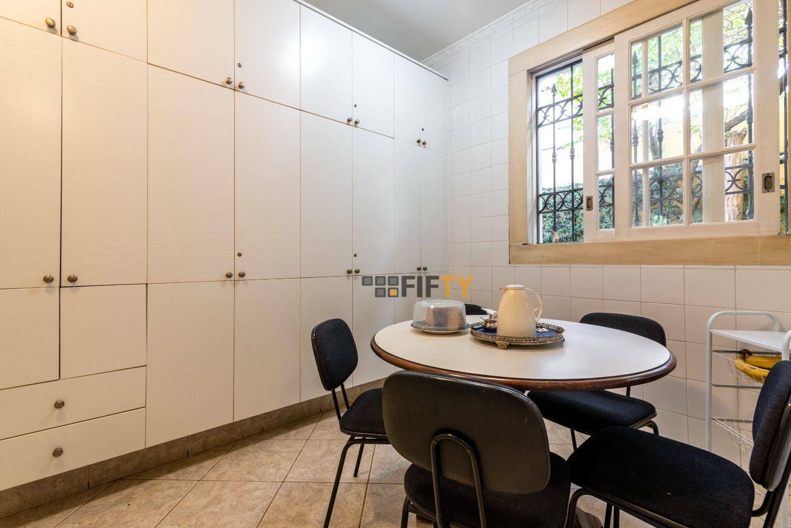 Casa à venda com 4 quartos, 500m² - Foto 15