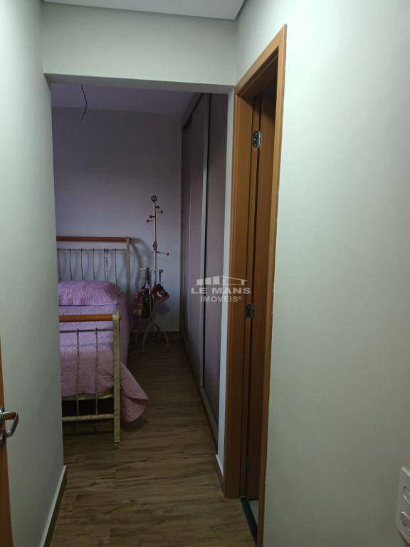 Apartamento à venda com 2 quartos, 66m² - Foto 20