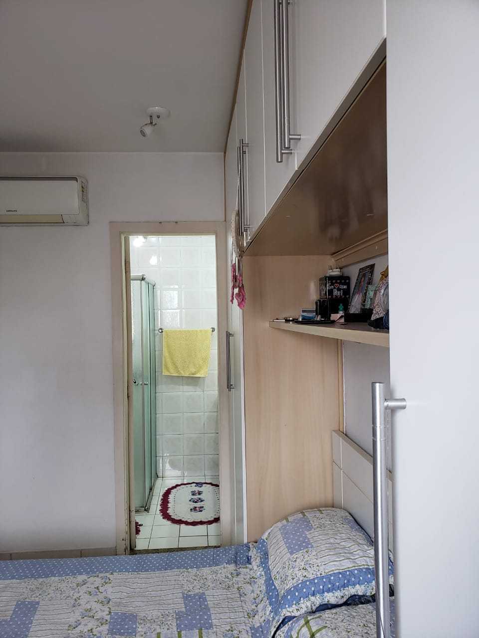 Apartamento à venda com 2 quartos, 60m² - Foto 4