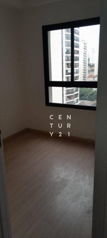 Apartamento à venda com 1 quarto, 32m² - Foto 4