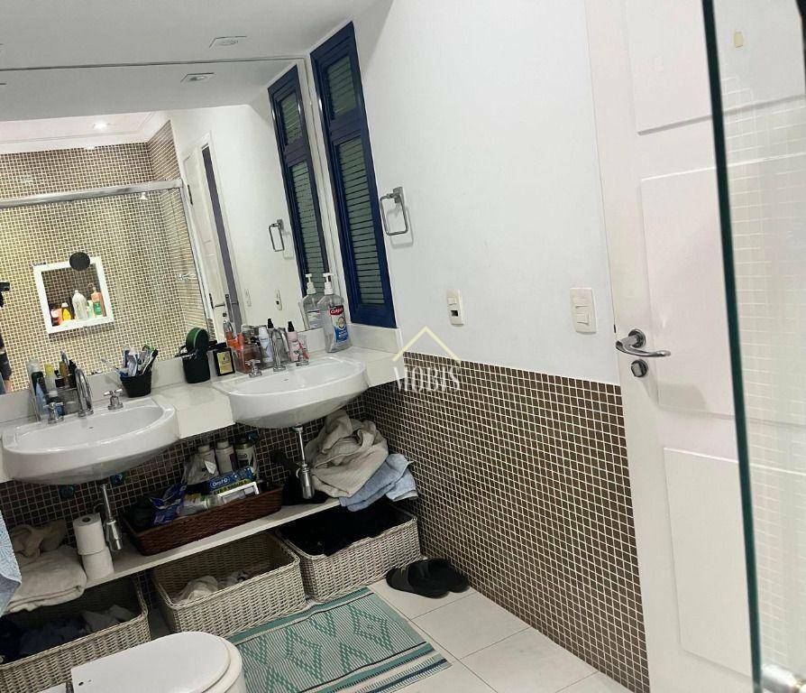 Apartamento à venda com 3 quartos, 191m² - Foto 33