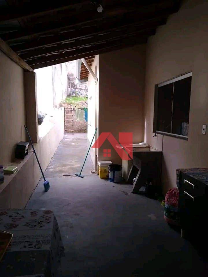 Casa à venda com 2 quartos, 87m² - Foto 3