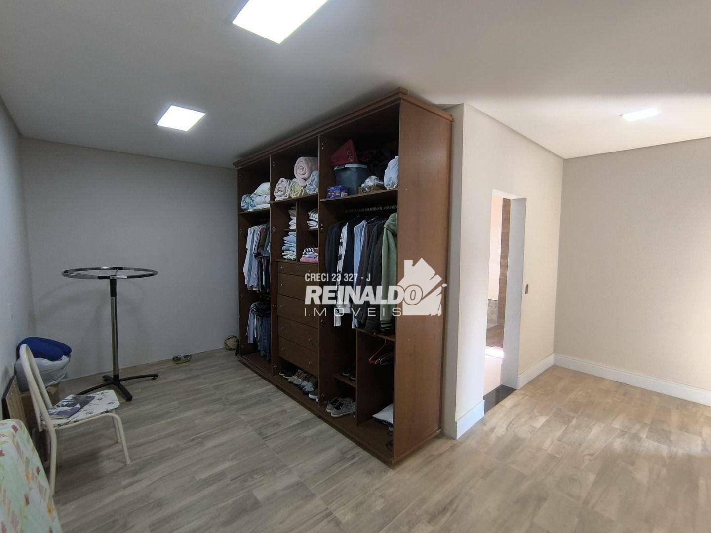 Casa de Condomínio para alugar com 3 quartos, 289m² - Foto 31