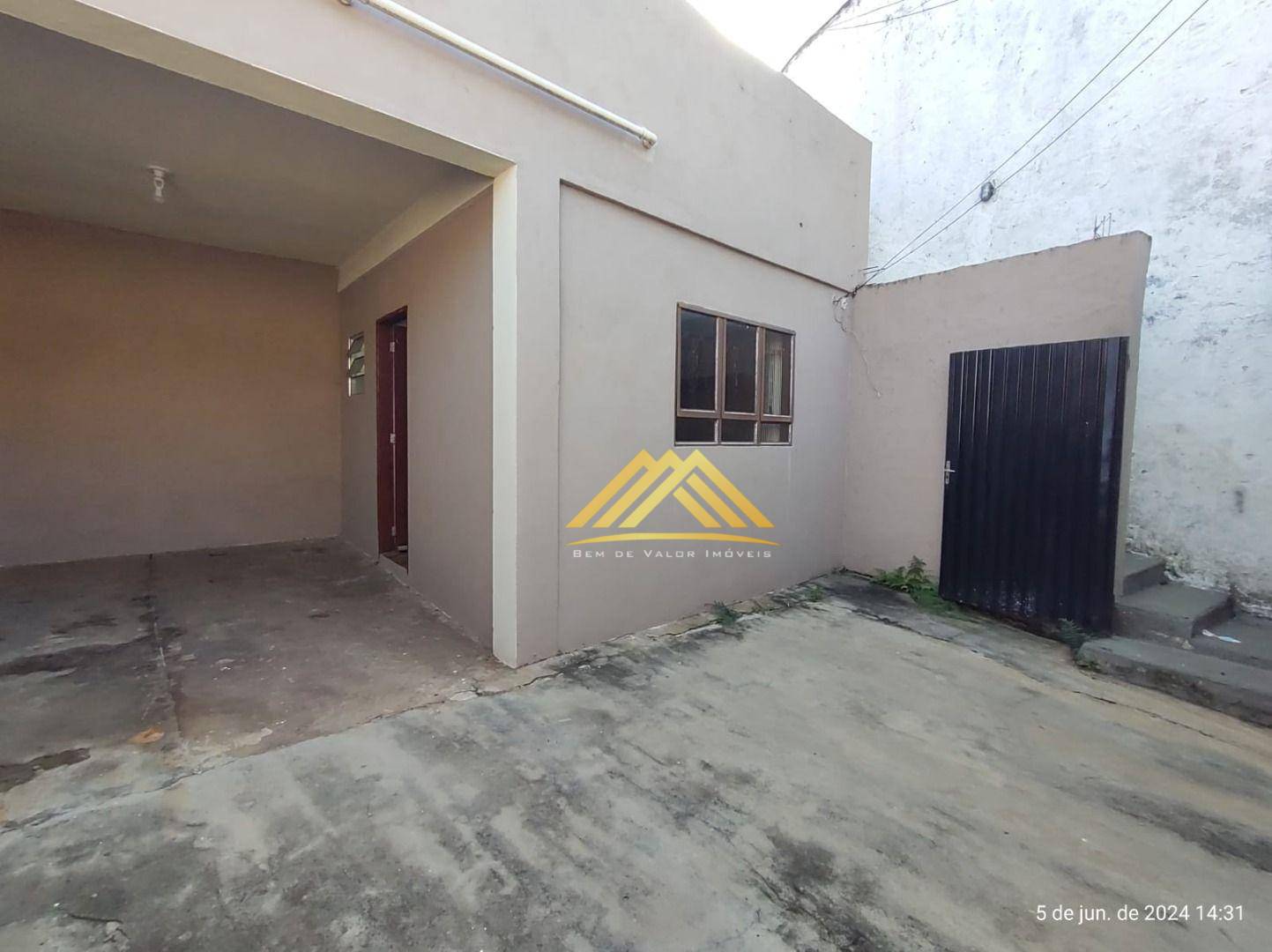 Casa à venda com 2 quartos, 50M2 - Foto 2