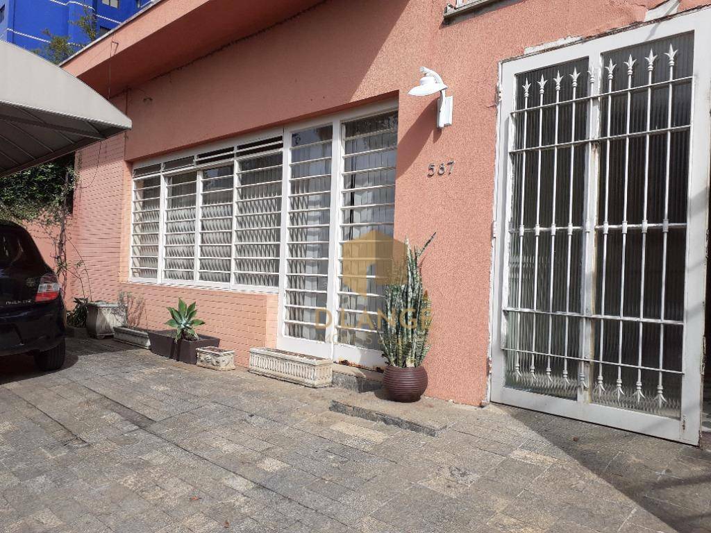 Casa à venda e aluguel com 7 quartos, 300m² - Foto 2