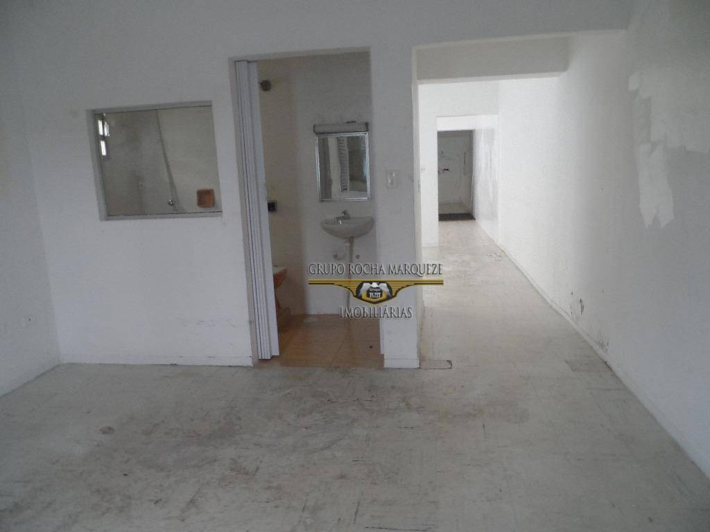 Casa para alugar com 4 quartos, 180m² - Foto 6