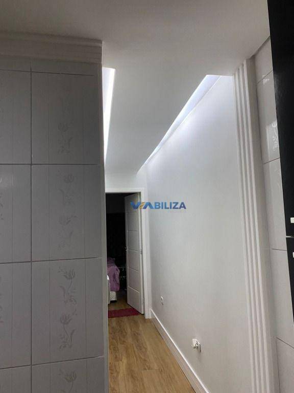 Sobrado à venda com 4 quartos, 200m² - Foto 18