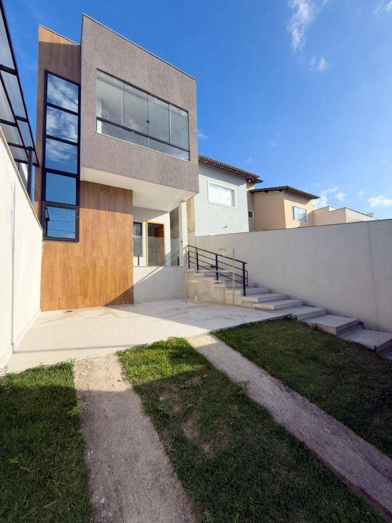 Casa, 4 quartos, 193 m² - Foto 1