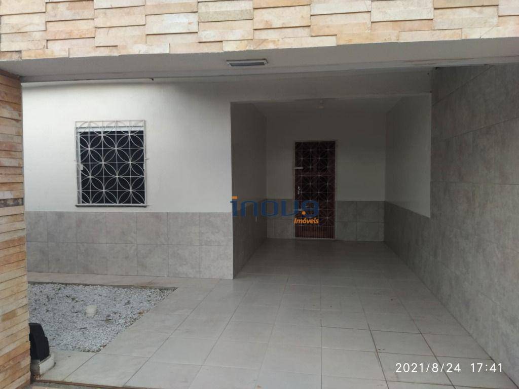 Casa à venda com 2 quartos, 92m² - Foto 1