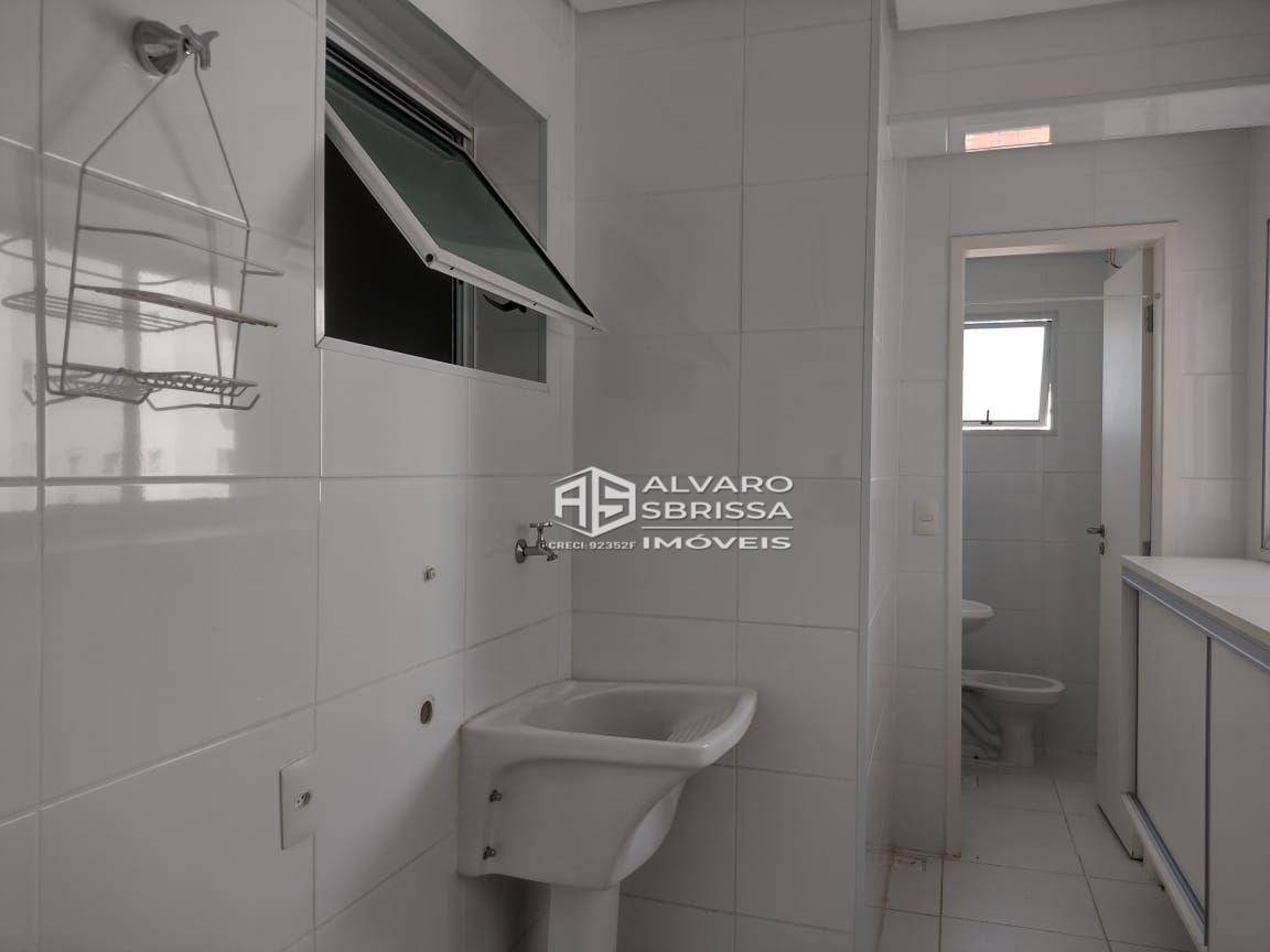 Apartamento à venda com 3 quartos, 134m² - Foto 6